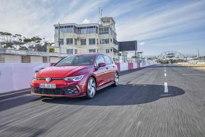 Volkswagen Golf GTI 2020 года  (WW)